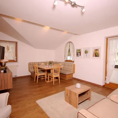 Apartament Michael *